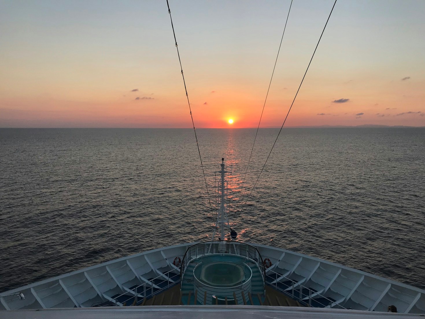 Die 10 besten Spartipps für Ihre nächste AIDA Reise